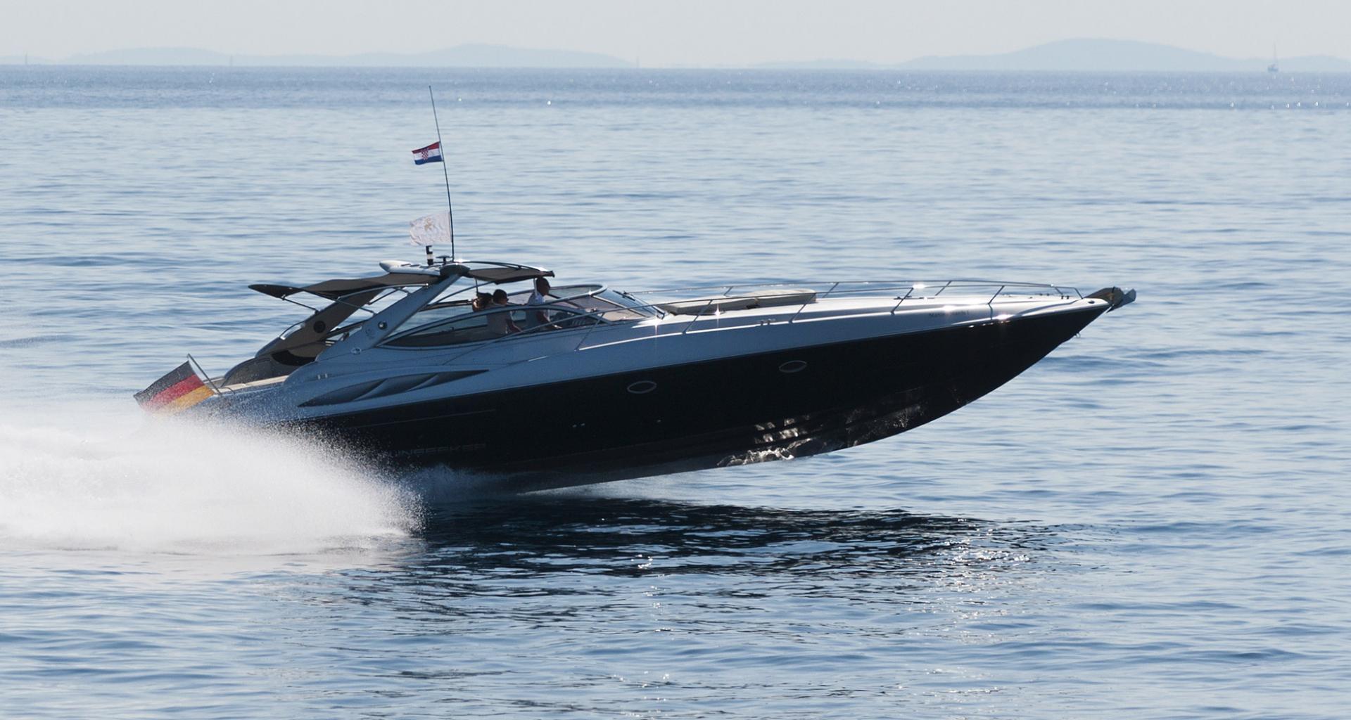 Charter Martinis Marchi