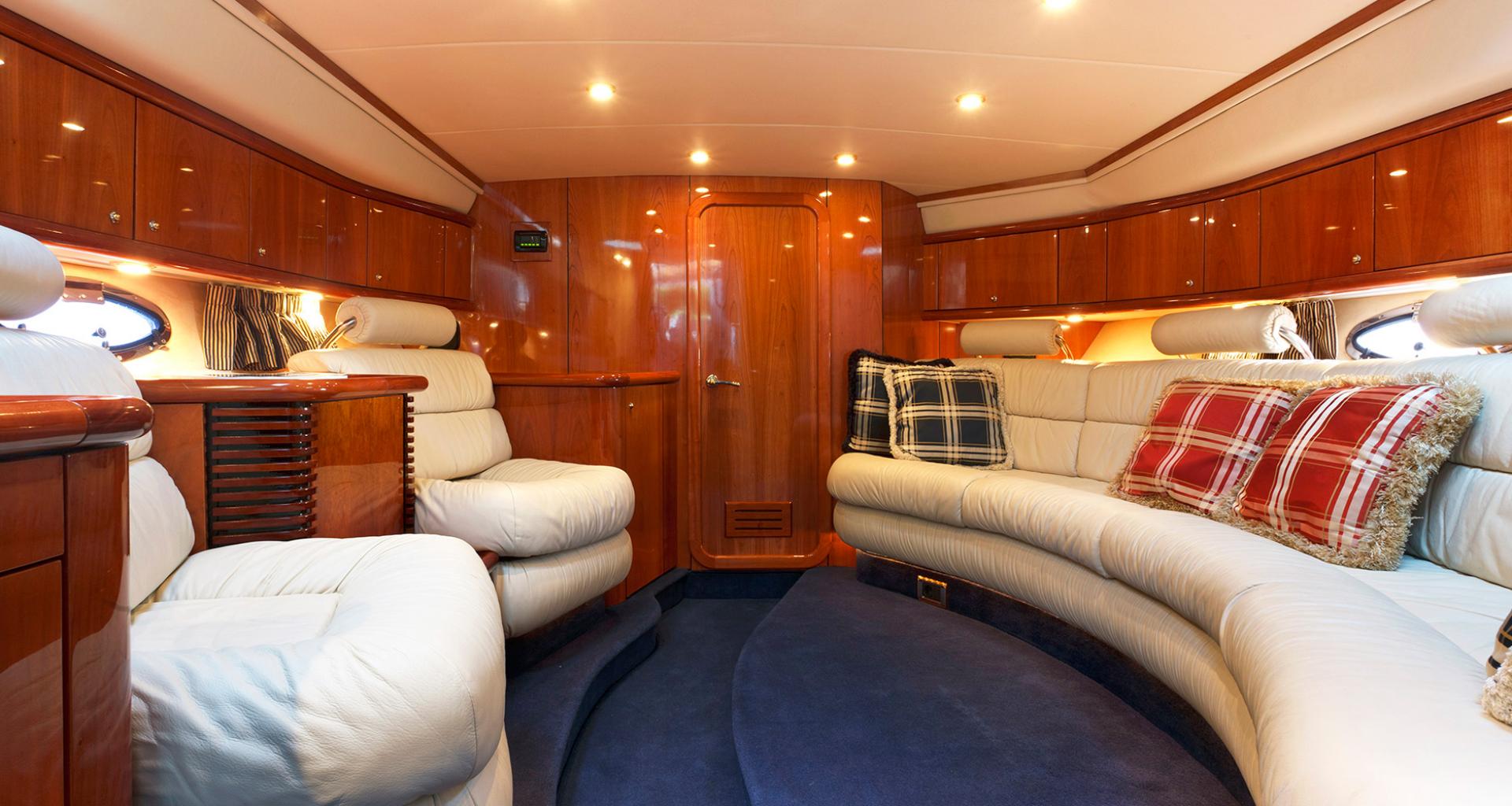 Charter Martinis Marchi