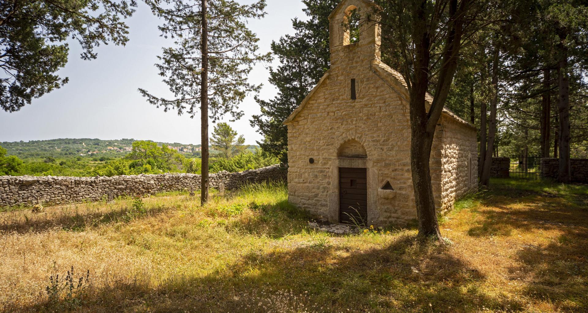VIVOŠ - virtualni vodič otoka Šolte